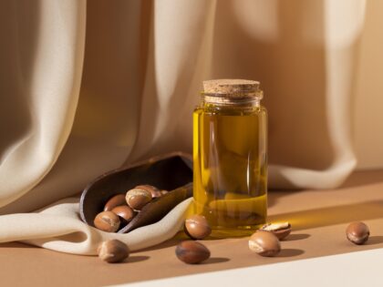 Pure Jojoba Oil: The All-Natural Moisturizer Your Skin Will Love