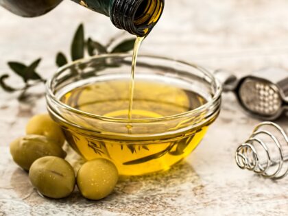 Why Pure Castor Oil Is the Secret Ingredient Missing from Your Skincare Routine